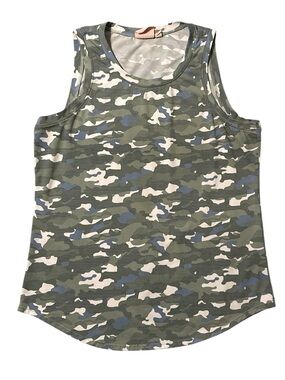 Camo Scoop Neck Tank Top in Olive